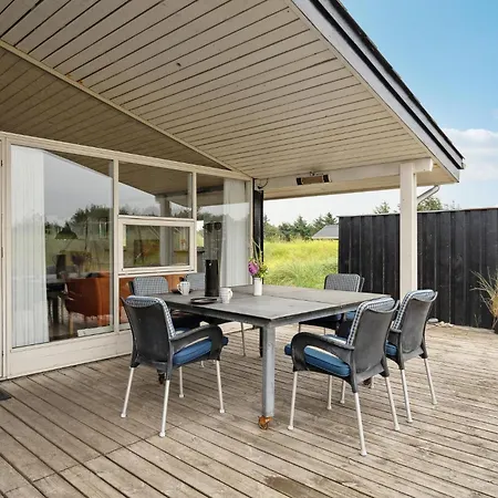 Holiday home Lovely In Ringkobing With Wifi